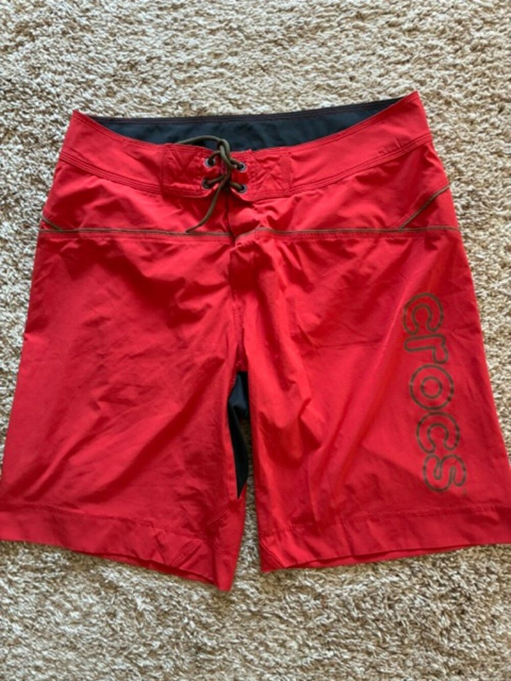 Croc's Men's Red swim trunks, Large
